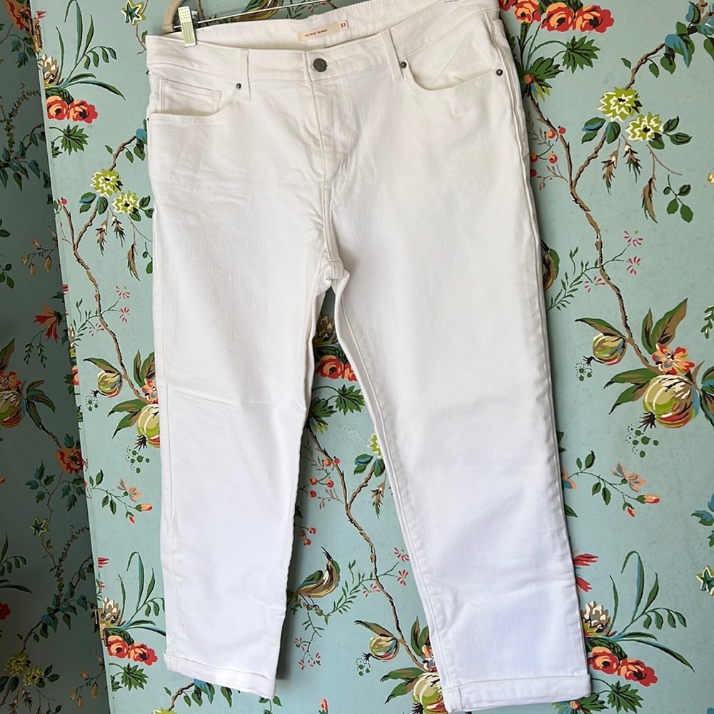 Levi’s white denim jeans cuffed hem mid rise skinny 33
